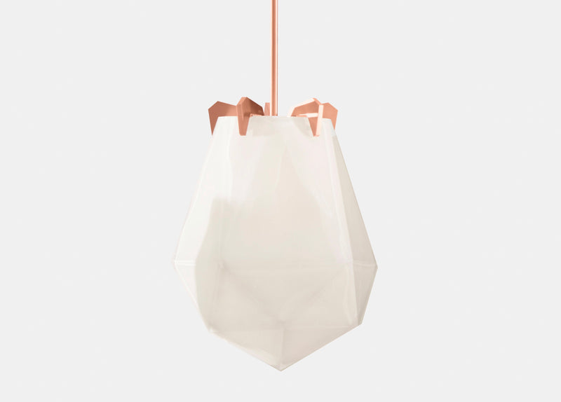 A powerful warm light diffused through double-blown glass, the BRIOLETTE showcases striking prismatic contours held by metallic prongs. This handmade glass pendant lighting by contemporary lighting designer, Gabriel Scott is a perfect addition to modern interior design.