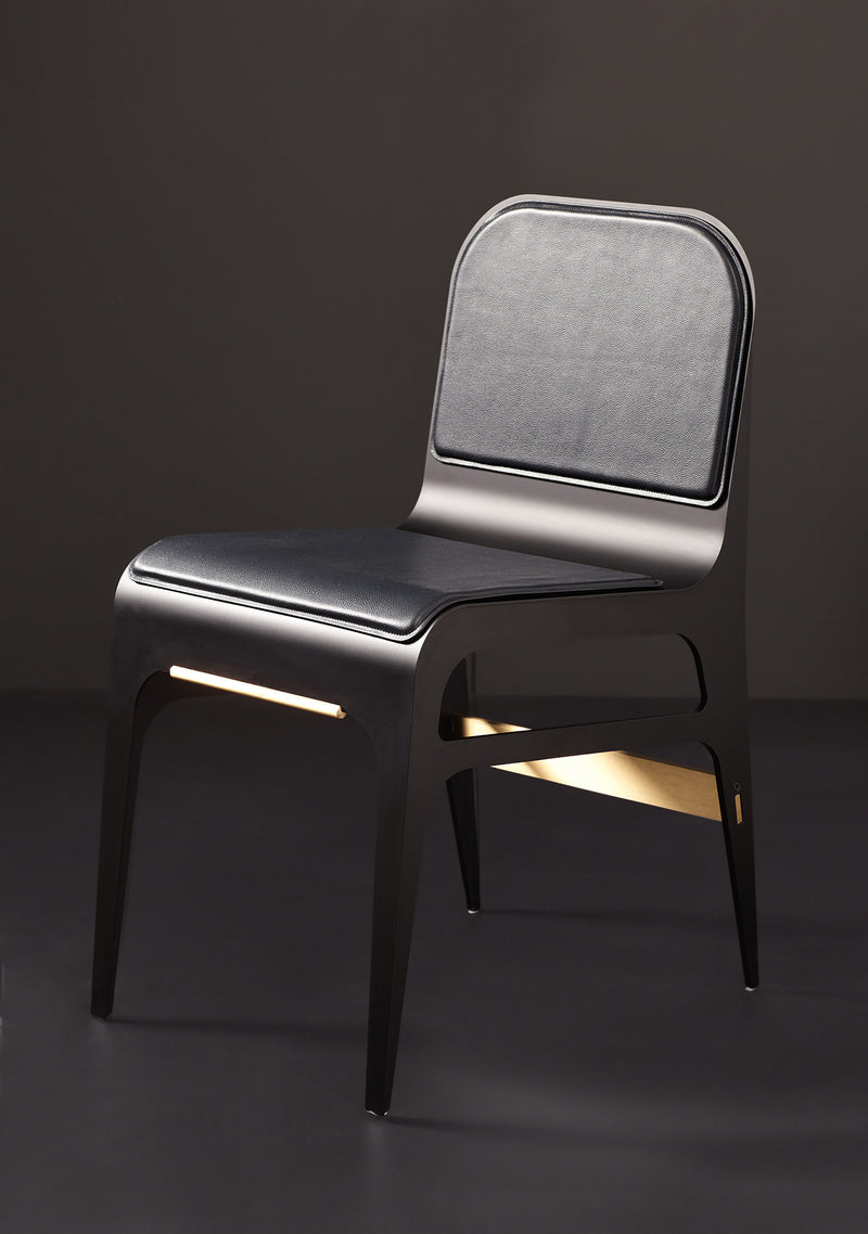 The Bardot Chair by Gabriel Scott is designed from modern interiors, the luxury chair is used in residential and hospitality projects to elevate the dining and living experience. 
