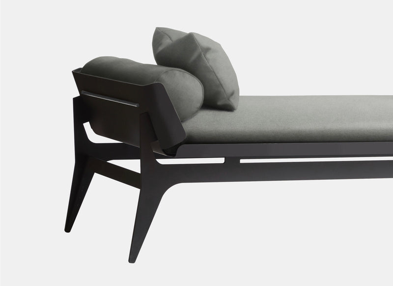 Handmade in Montreal, Gabriel Scott’s luxury Boudoir Daybed is the perfect piece for luxury living and bedroom spaces. 
