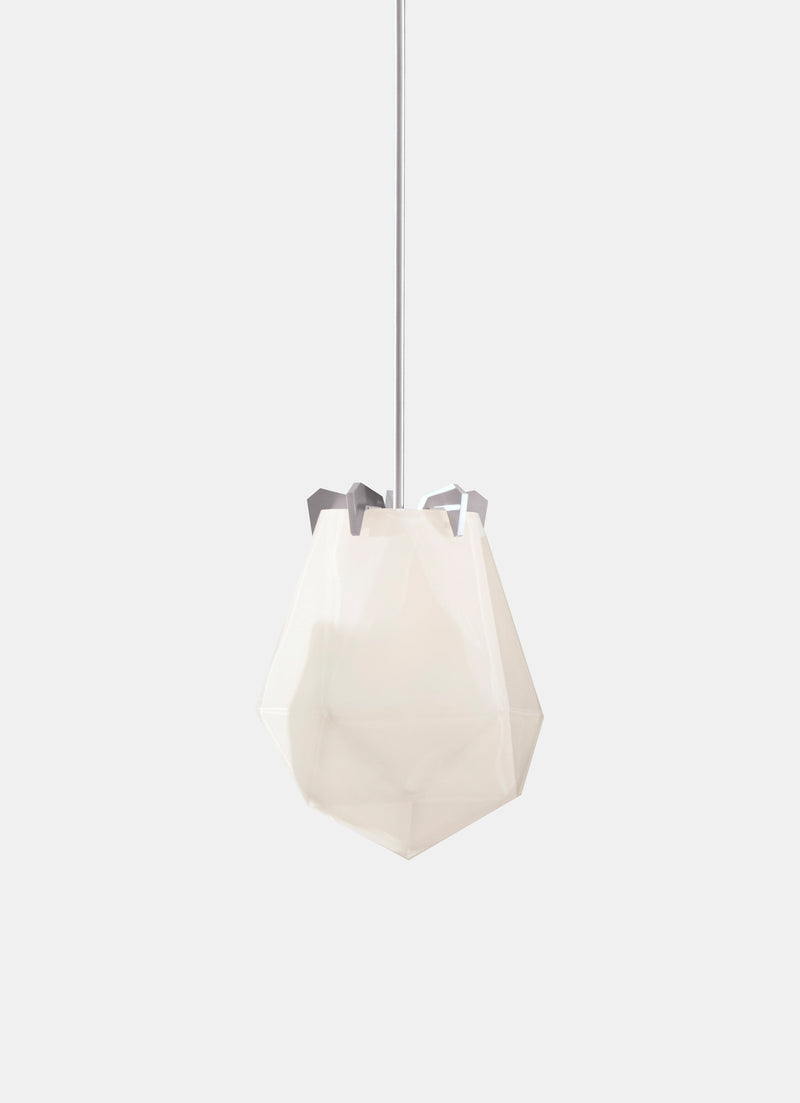 A powerful warm light diffused through double-blown glass, the BRIOLETTE showcases striking prismatic contours held by metallic prongs. This handmade glass pendant lighting by contemporary lighting designer, Gabriel Scott is a perfect addition to modern interior design.